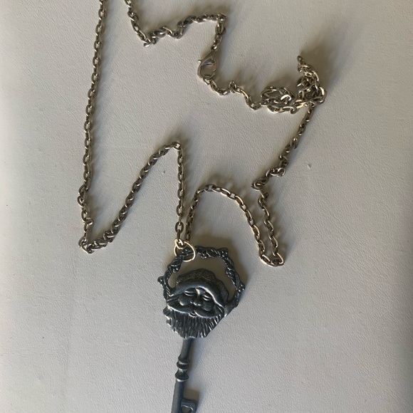 Necklace Santa skeleton key - Picture 4 of 8